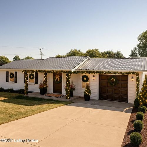 402 Duggins Dr, Elizabethtown, KY, 42701-9536 | Card Image