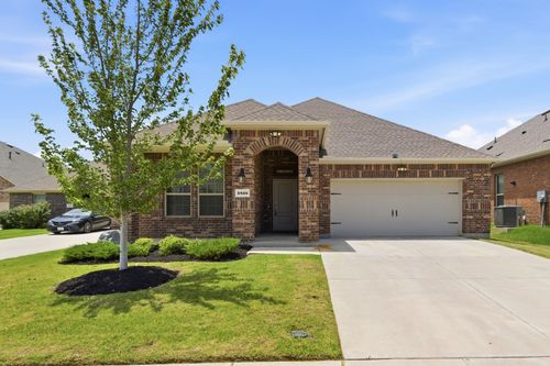 2825 Jasper Trl, Aubrey, TX, 76227-1180 | Card Image