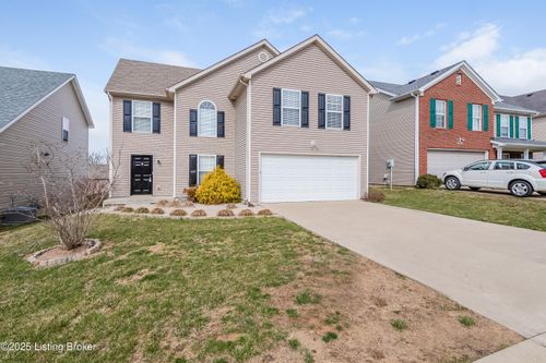 9707 Evanwood Ct, Louisville, KY, 40228-1961 | Card Image