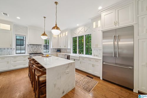 104 Burnham St, BIRMINGHAM, AL, 35242-1815 | Card Image