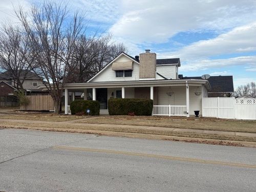 1153 N West End St, Springdale, AR, 72764-2262 | Card Image