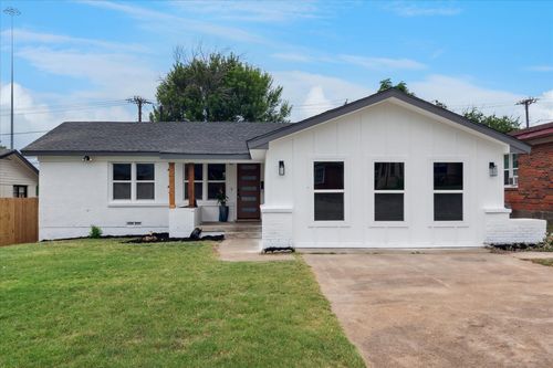4141 Huckleberry Cir, Dallas, TX, 75216-6036 | Card Image