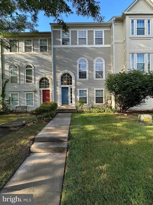 4081 Fountainside Ln, FAIRFAX, VA, 22030-6089 | Card Image