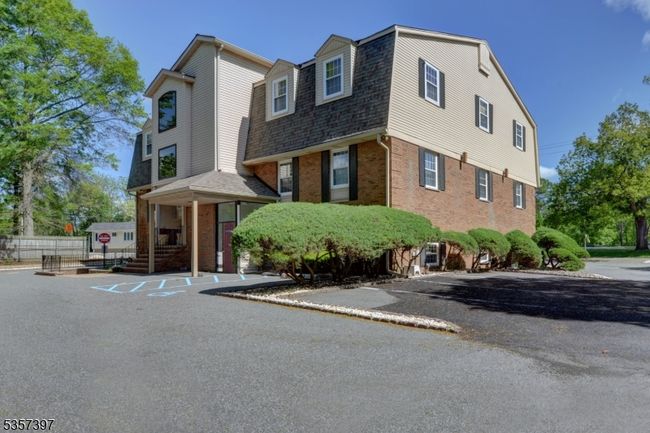 933 State Rt 23, Home with 0 bedrooms, 0 bathrooms and null parking in Pompton Plains NJ | Image 6