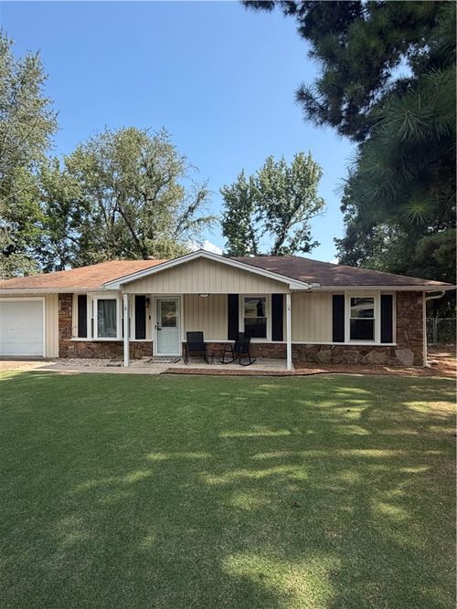 295 Hornet Estate Rd, London, AR, 72847-8736 | Card Image