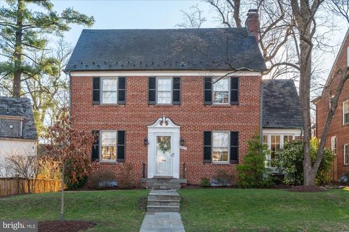 6425 33rd St Nw, WASHINGTON, DC, 20015-2439 | Card Image