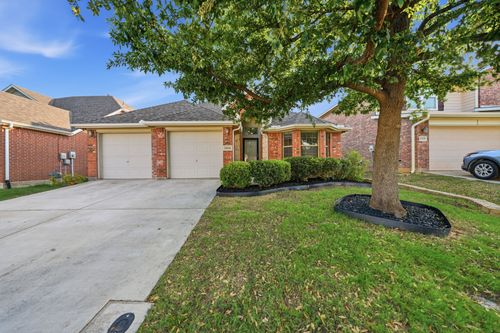 15525 Landing Creek Ln, Roanoke, TX, 76262-6380 | Card Image