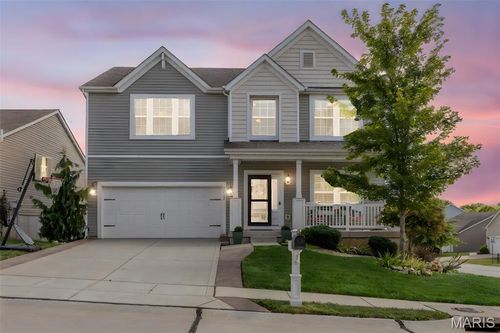 2022 Lynwood Ridge Dr, Lake St Louis, MO, 63367-6529 | Card Image