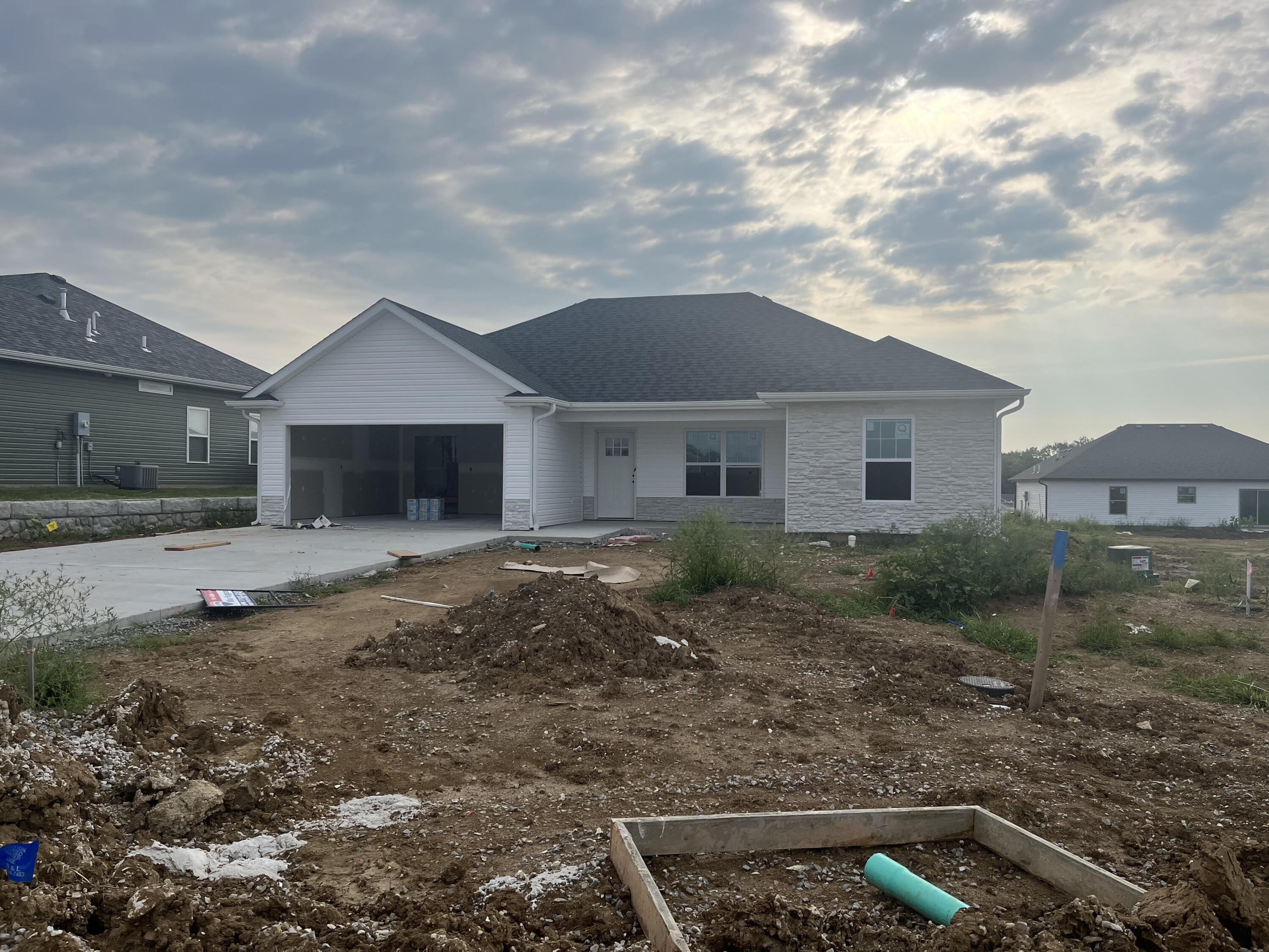 Royal Plum Ct, Columbia, MO 65202