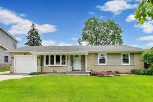241 Brookhaven Dr, Elk Grove Village, IL, 60007-4003 | Card Image