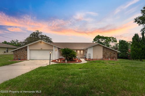 8003 Delaware Drive, WEEKI WACHEE, FL, 34607 | Card Image