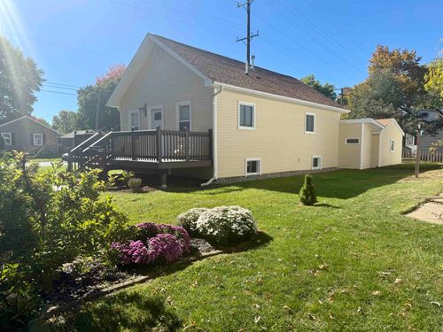 256 Rockingham Ave, Alma, MI, 48801-2430 | Card Image