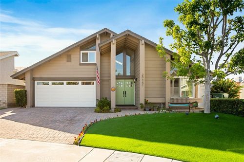 20251 Lighthouse Ln, Huntington Beach, CA, 92646-4414 | Card Image