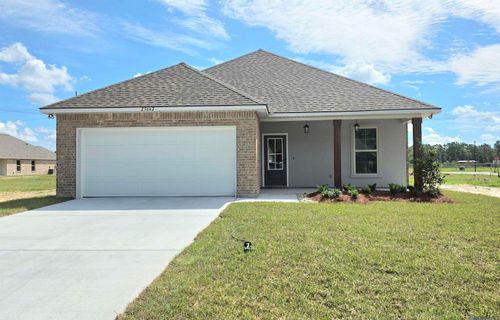 25662 Tarver Dr, Denham Springs, LA, 70726-7074 | Card Image