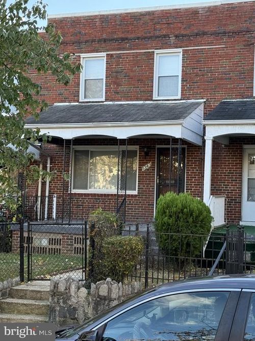 1343 Queen St Ne, WASHINGTON, DC, 20002-2521 | Card Image