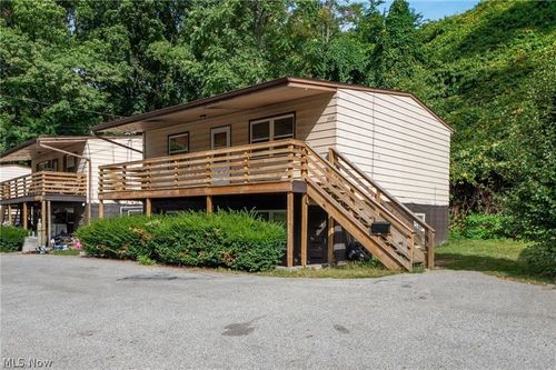 1927 Preston Ave, Akron, OH, 44305-4336 | Card Image