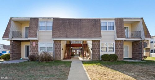 5 Florence Tollgate Pl, FLORENCE, NJ, 08518-3005 | Card Image