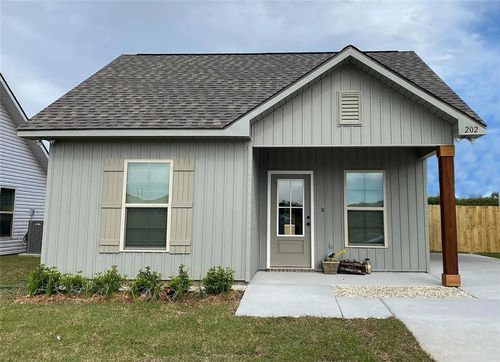 17012 E Iowa Ave, Hammond, LA, 70403-5225 | Card Image