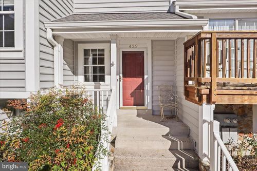 429-429 Fortress Way, OCCOQUAN, VA, 22125-7700 | Card Image