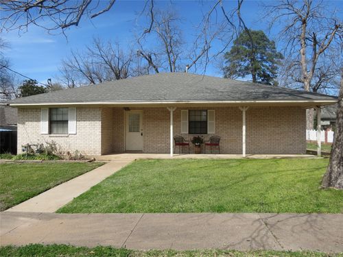 308 W Blair St, Mineola, TX, 75773-1605 | Card Image