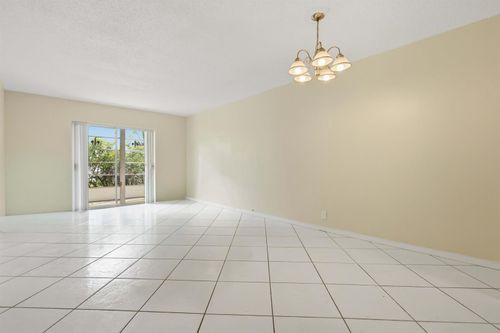 102-5480 Nw 11th Street, Plantation, FL, 33313 | Card Image