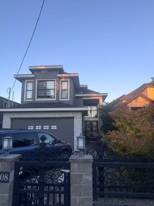 upper-floor-8208 Ash Street, Richmond, BC, V6Y2S3 | Card Image