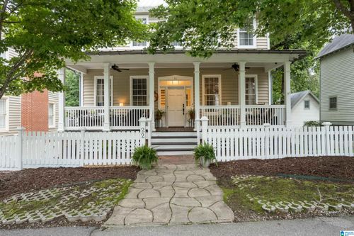 22 Drennen Park Cir, HAYDEN, AL, 35079-7039 | Card Image