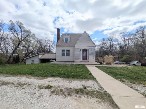 910 Pekin Ave, Creve Coeur, IL, 61610-3325 | Card Image