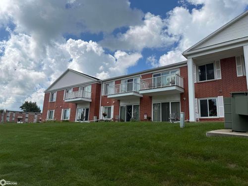 apt-203-514 E Olive St, Marshalltown, IA, 50158-4107 | Card Image