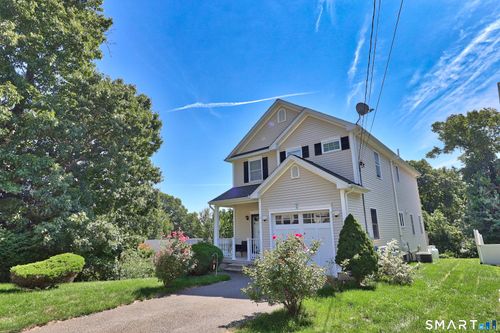 62 Hampton Rd, Waterbury, CT, 06708-2964 | Card Image