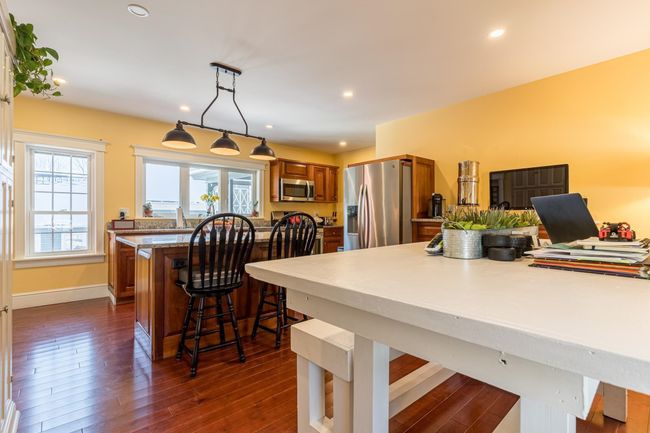 9 Swamscott St, House other with 6 bedrooms, 5 bathrooms and null parking in Newfields NH | Image 16
