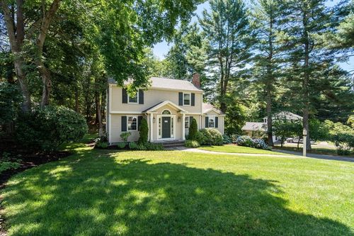 58 Blacksmith Dr, Medfield, MA, 02052-1119 | Card Image