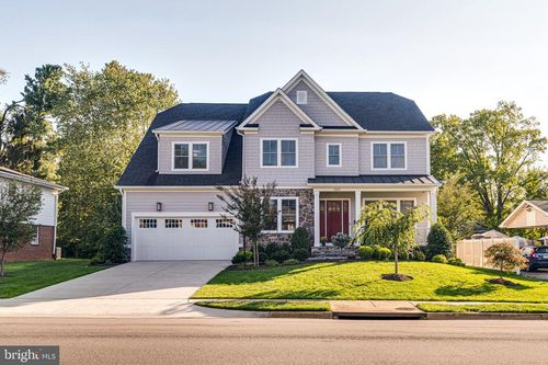 6501 Divine St, MCLEAN, VA, 22101-4620 | Card Image