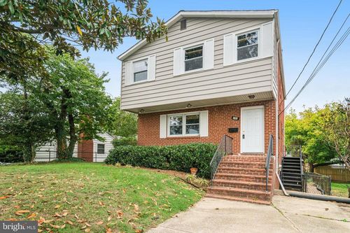 2701 1st Rd S, ARLINGTON, VA, 22204-1824 | Card Image