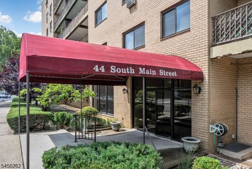 6j-44 S Main St, Lodi, NJ, 07644-2230 | Card Image
