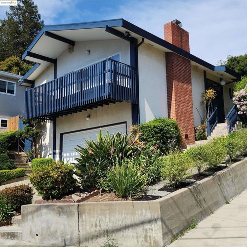 3312 Wisconsin St, Oakland, CA, 94602-4032 | Card Image