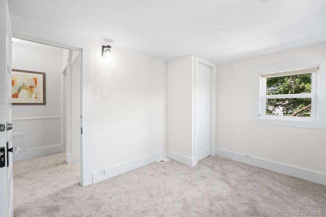 Upstairs bedroom 1 | Image 24
