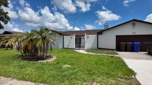1703 Paradise Dr, Kissimmee, FL, 34741-2011 | Card Image
