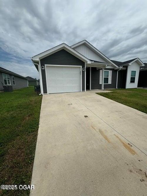 331 Alex Jordan Dr, Duenweg, MO, 64841-1101 | Card Image