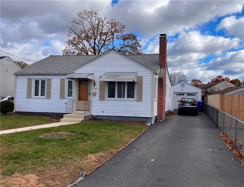 85 Rice St, Pawtucket, RI, 02861-1565 | Card Image