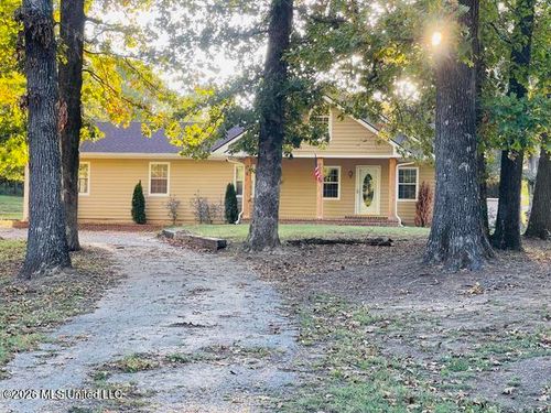 903 Shinault Rd, Byhalia, MS, 38611-8210 | Card Image
