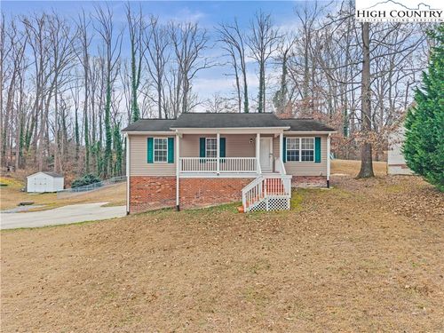 193 Laura St, Winston-Salem, NC, 27107-9510 | Card Image