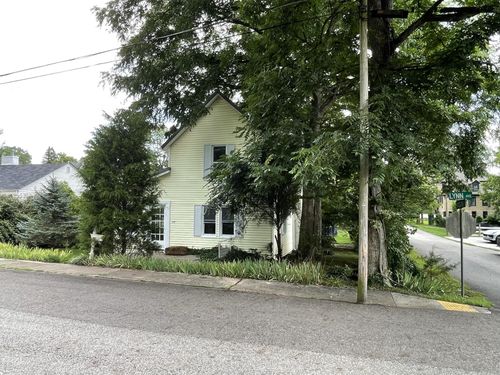 317 Lynn Ave, Athens, TN, 37303-3742 | Card Image