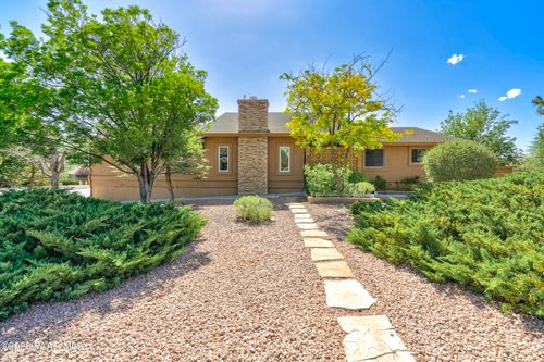 5697 Honeysuckle Rd, Prescott, AZ, 86305-3758 | Card Image
