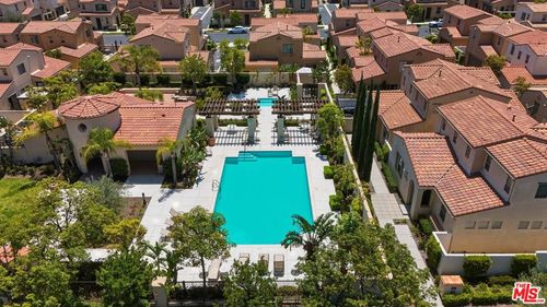 20244 Pienza Ln, Porter Ranch, CA, 91326-4242 | Card Image