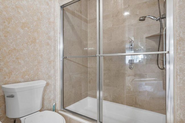 APT-804 - 2542 Coco Plum Blvd, Condo with 3 bedrooms, 3 bathrooms and null parking in Boca Raton FL | Image 28