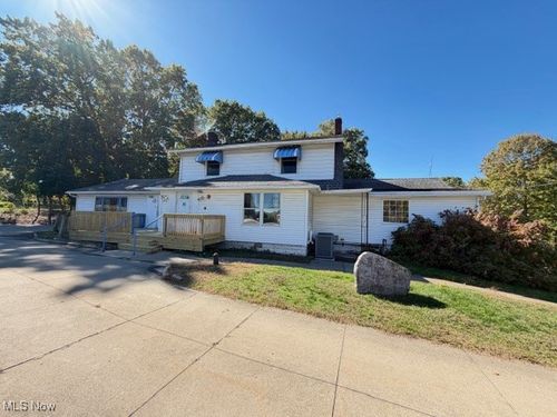 2470 Massillon Rd, Akron, OH, 44312-5319 | Card Image