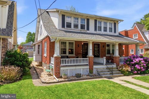910 Derstine Ave, LANSDALE, PA, 19446-3349 | Card Image