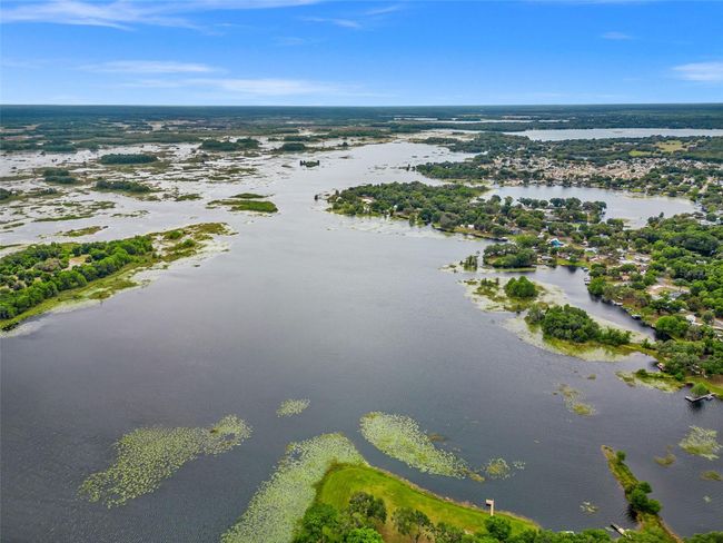 Ariel View of Lake | Image 5
