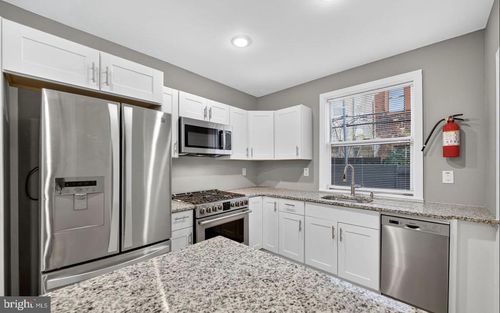 1333 S Newkirk St, PHILADELPHIA, PA, 19146-3627 | Card Image